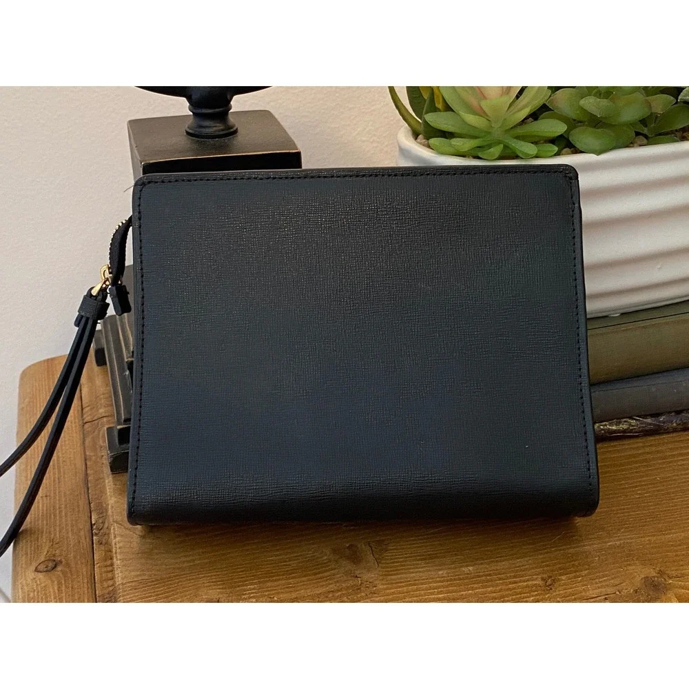 Kate Spade New York Black Saffiano Leather Wristlet Clutch Gold Logo Bag‎